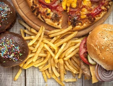 Γιατί μας αρέσει το «junk food»;